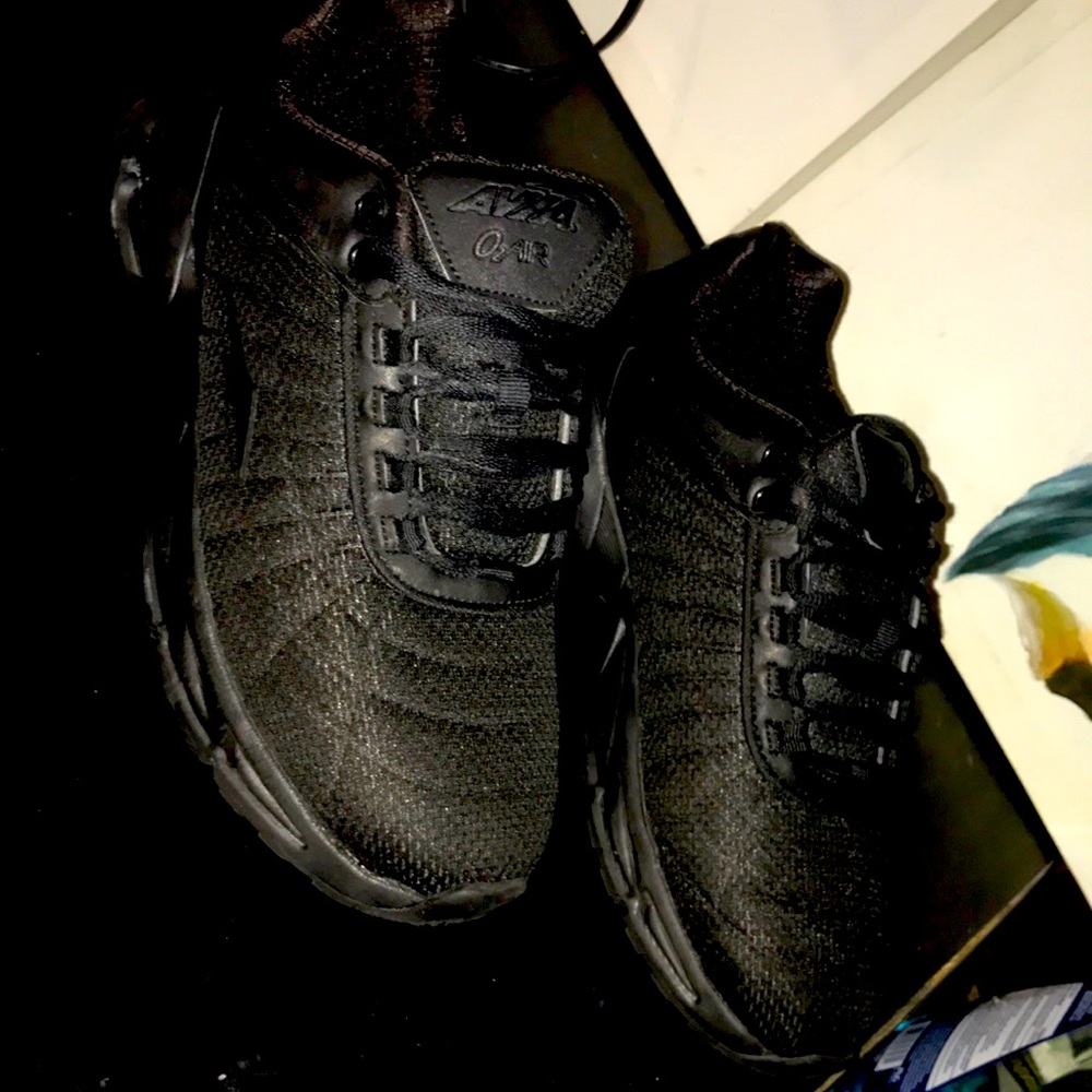 Avia running shoes